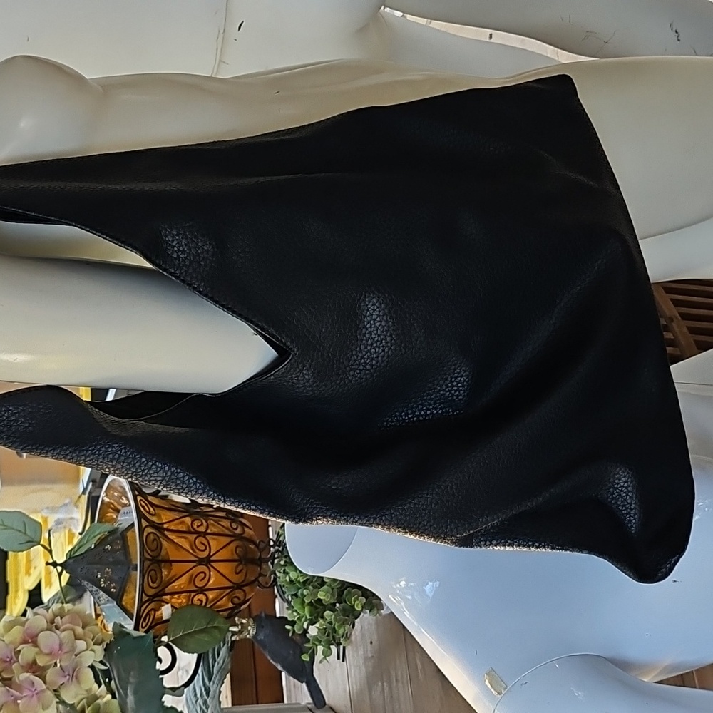 STEVE MADDEN Black Faux Leather Shoulder Large Hobo Shoulder Bag Tassel Charm - Picture 5 of 12